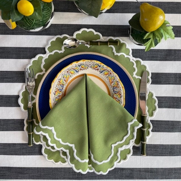 CRESSIDA GREEN ROUND FABRIC PLACEMAT & NAPKIN SET