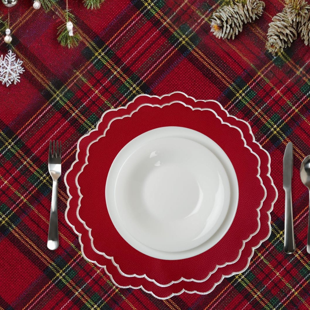 SCARLET RED ROUND FAUX LEATHER PLACEMAT