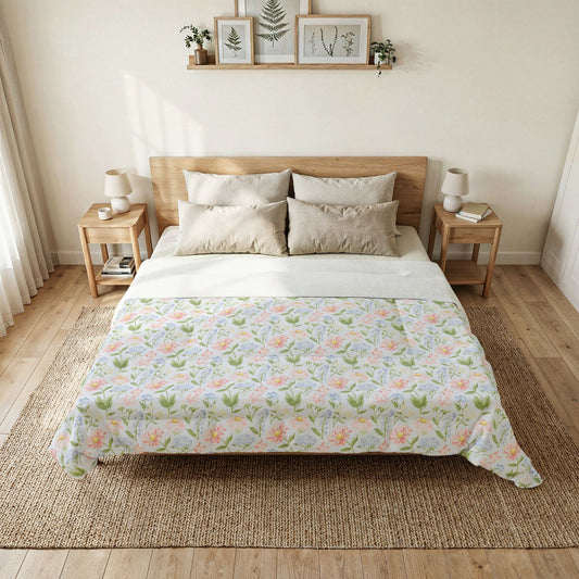 Vintage Watercolor Floral Cotton Comforter — Soft Floral Bedspread