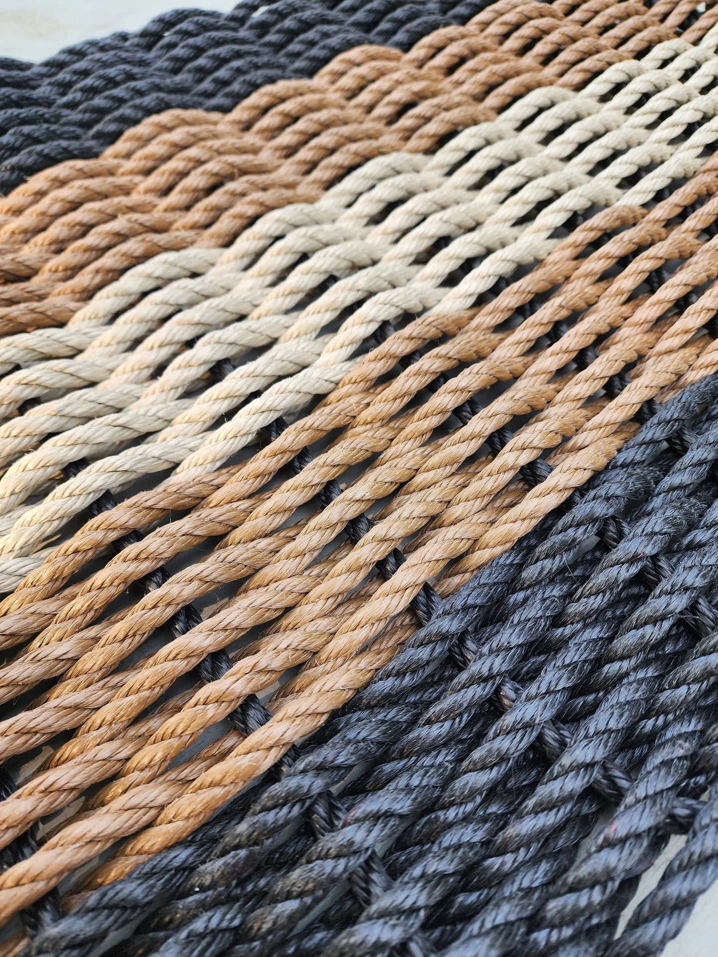 Black, Brown & Tan 5-Stripe Lobster Rope Doormat