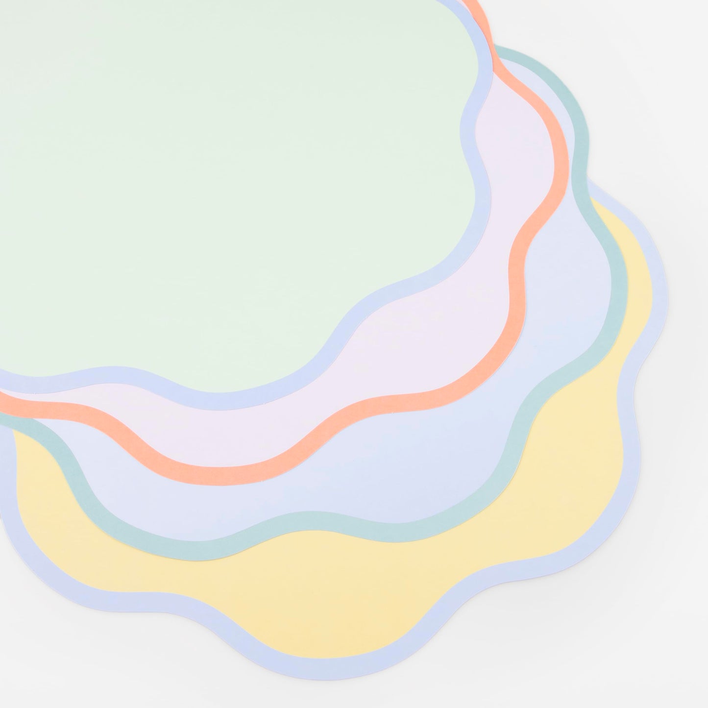 Meri Meri Pastel Wavy Round Placemats – Pack of 12, 14.9"