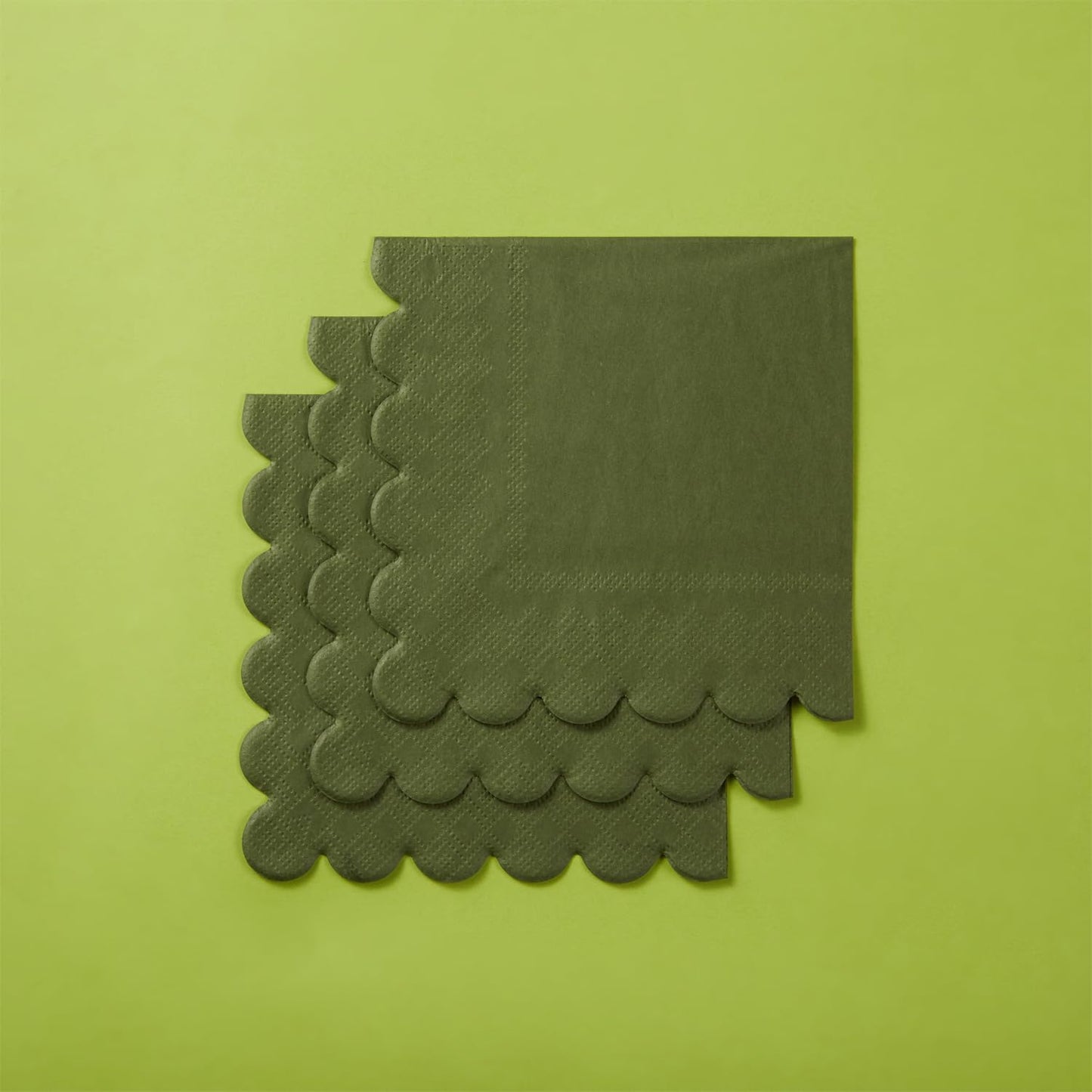 Green Scalloped Cocktail Napkins – 100‑Pack 2‑Ply 5x5"