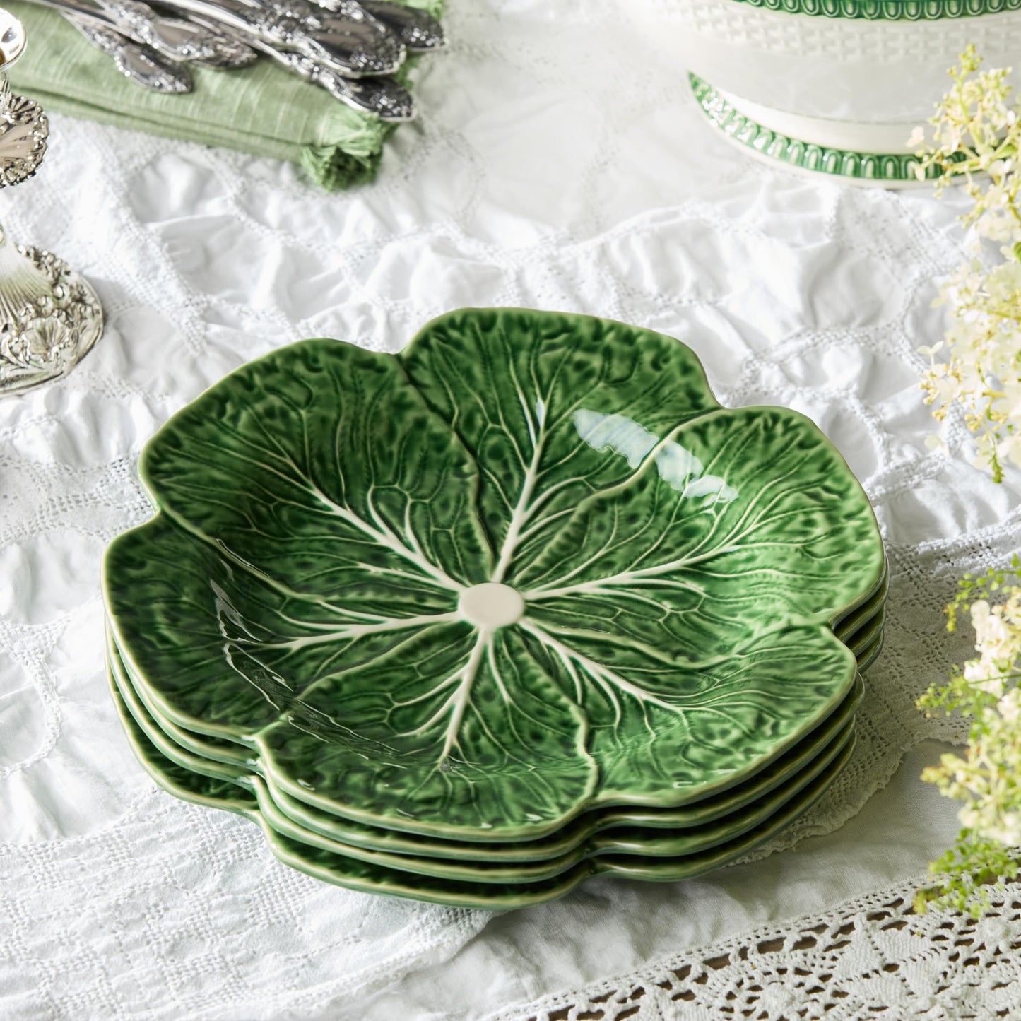 Le Jardin Green Cabbage Plates – 11" Stoneware Leaf Set of 4