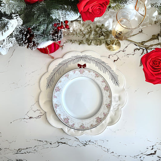 AURA WHITE ROUND FAUX LEATHER PLACEMAT (Set Of 4)