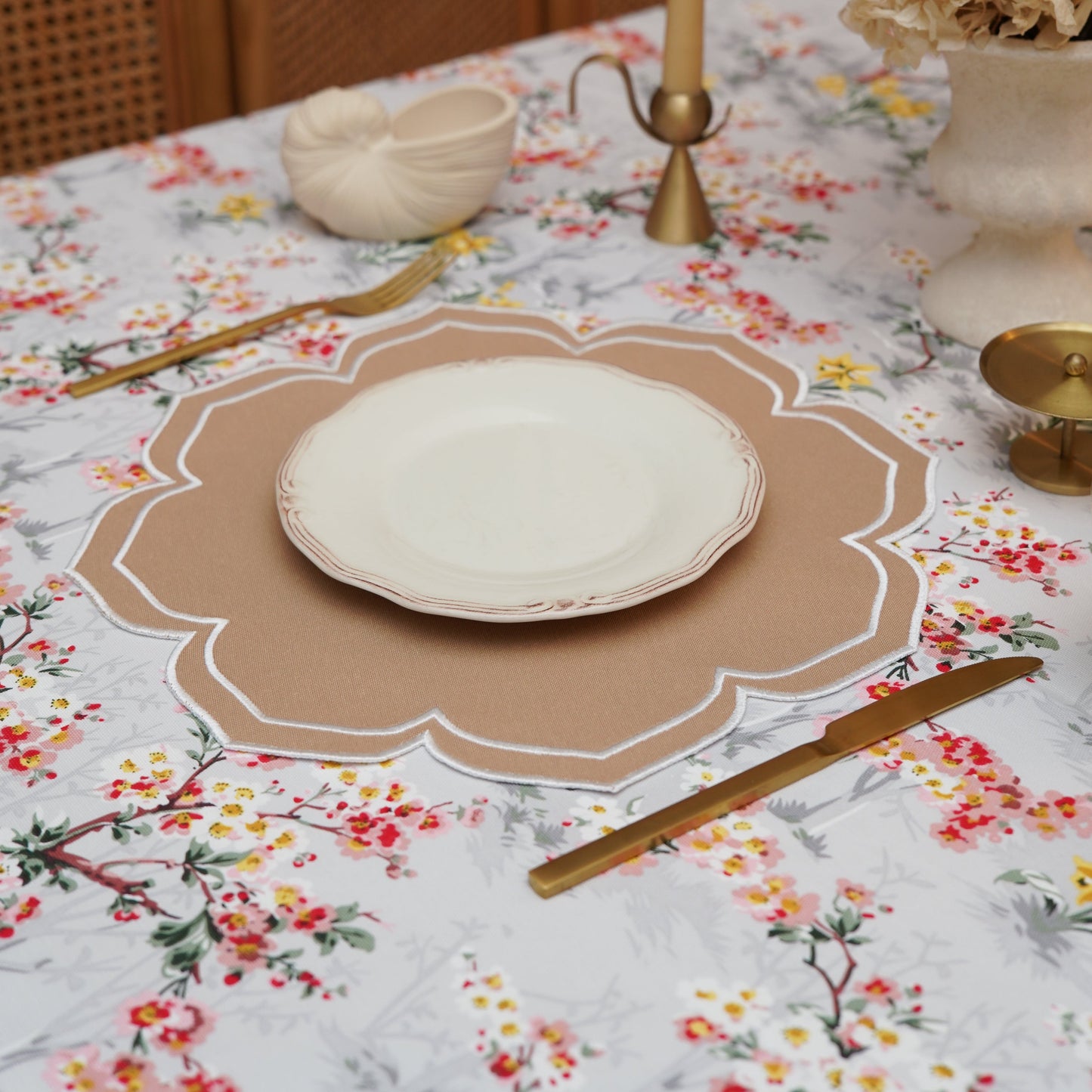 LUMERA BEIGE WAVY EDGE FABRIC PLACEMAT (Set Of 4)