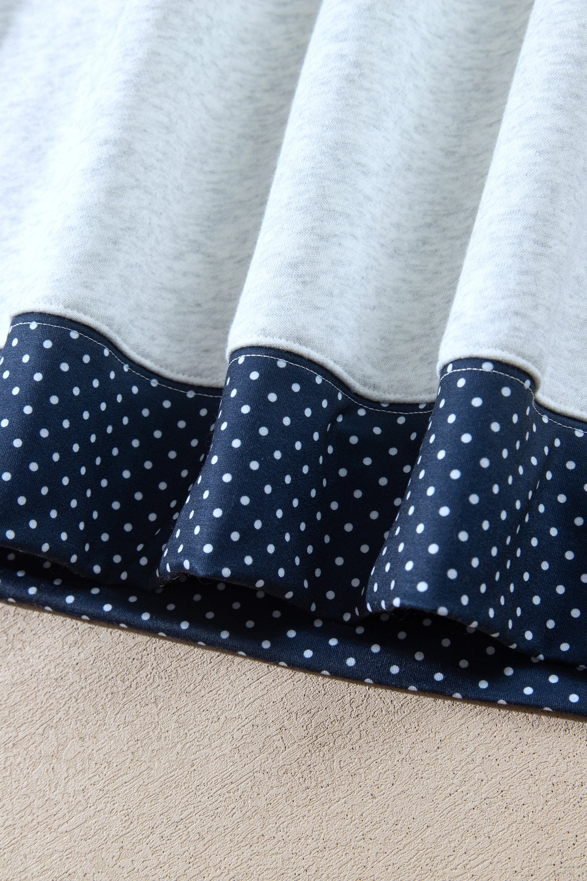 Light Grey Polka Dot Contrast Trim JESUS Letter Graphic Sweatshirt