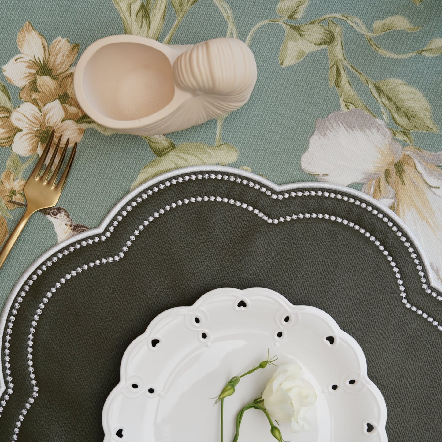 NURTURE GREEN SCALLOPED FAUX LEATHER PLACEMAT (Set Of 4)