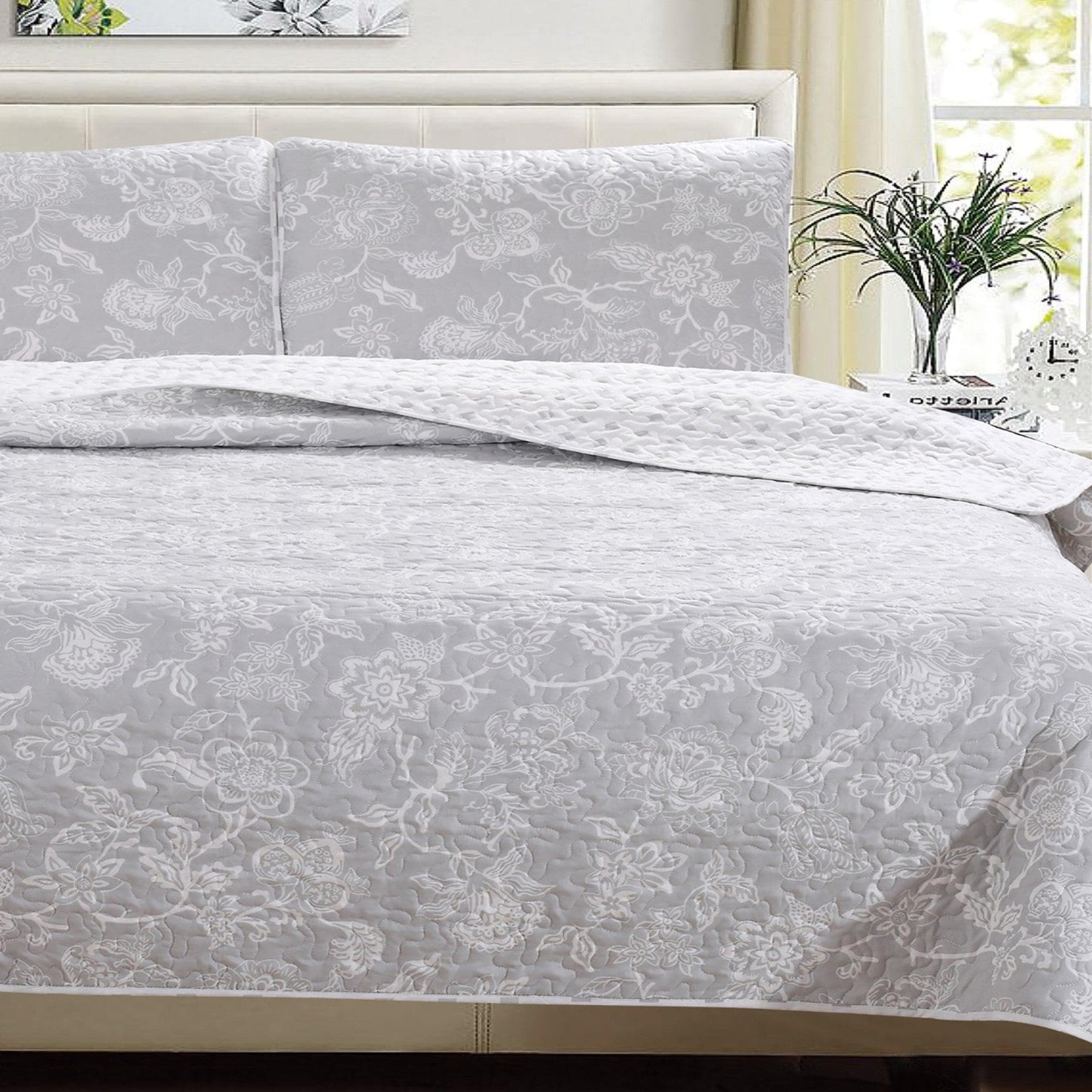 Floral Quilt - Emma Collection