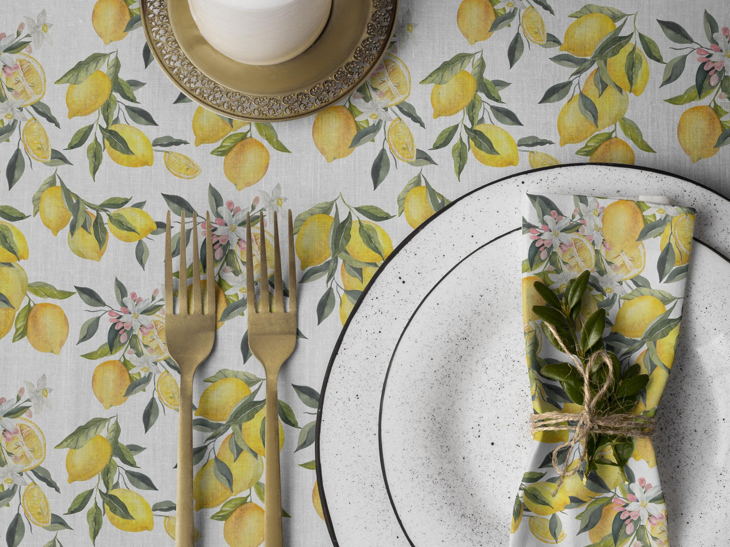 Italian Lemon Table Runner