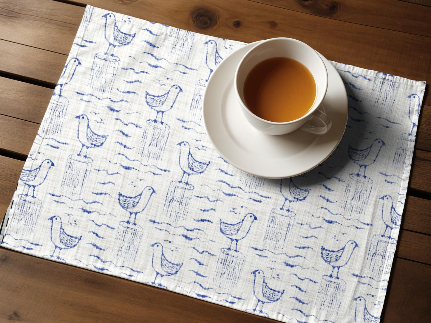Coastal Table Runner, Seagulls Tablerunner, Coastal Decor, Placemats, Napkins, Tablecloth, Kitchen Decor, Dining Room Table
