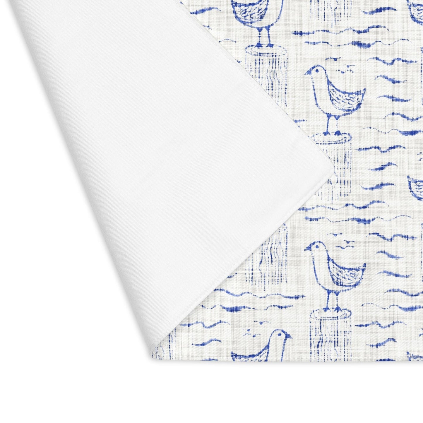 Coastal Table Runner, Seagulls Tablerunner, Coastal Decor, Placemats, Napkins, Tablecloth, Kitchen Decor, Dining Room Table