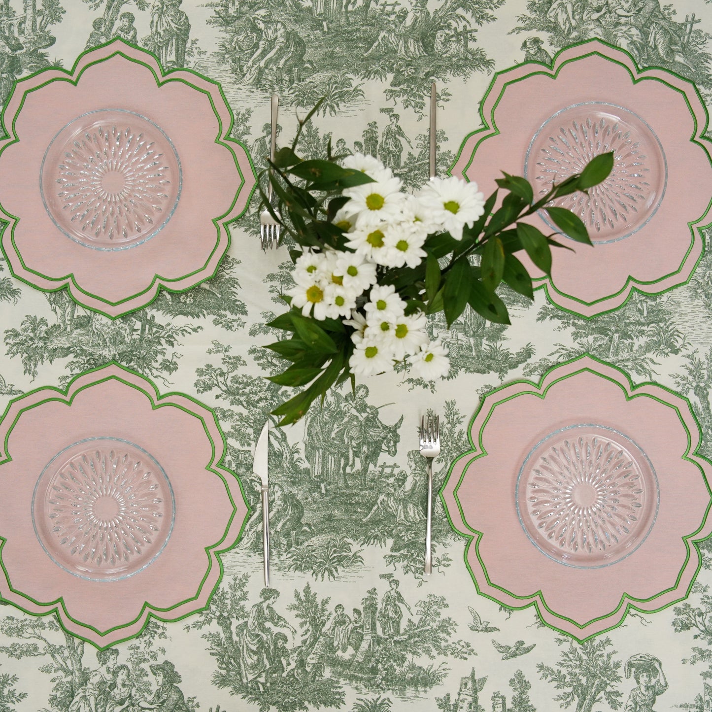 LUMERA PINK WAVY EDGE FABRIC PLACEMAT (Set Of 4)